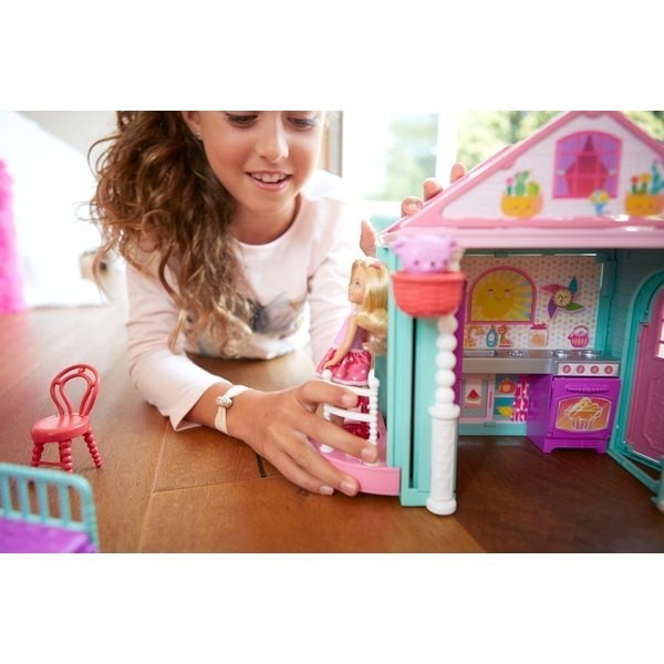 Barbie Group Chelsea Play House Toy Put