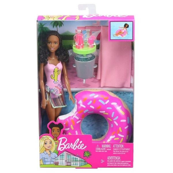 August Back to School Sale - Barbie Swimming Pool Gathering Doll - Brunette - Weekend:£9
