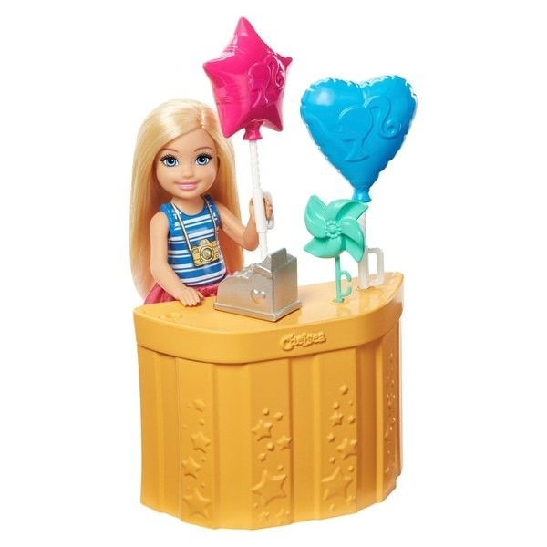 Holiday Gift Sale - Barbie Club Chelsea Carnival Playset - End-of-Year Extravaganza:£26