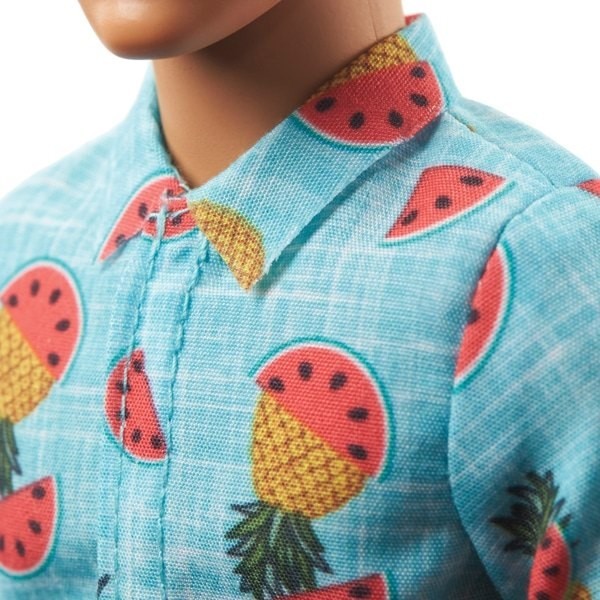 Ken Fashionistas Doll 152 Tropical Publish Shirt