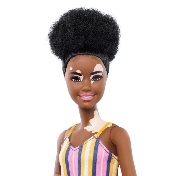 Barbie Fashionista Dolly 135 Vitiligo Figurine