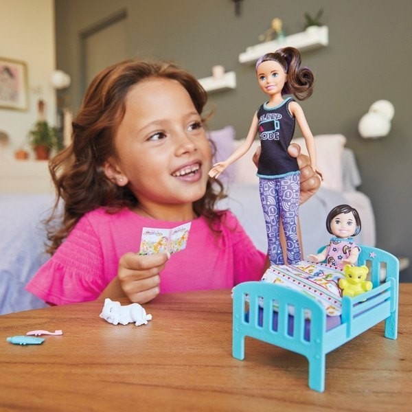 Barbie Skipper Babysitters Going To Bed Playset Figure as well as Add-on