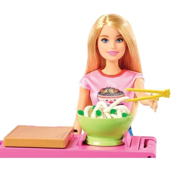 Pre-Sale - Barbie Noodle Producer Bar Playset with Figure - New Year's Savings Spectacular:£25