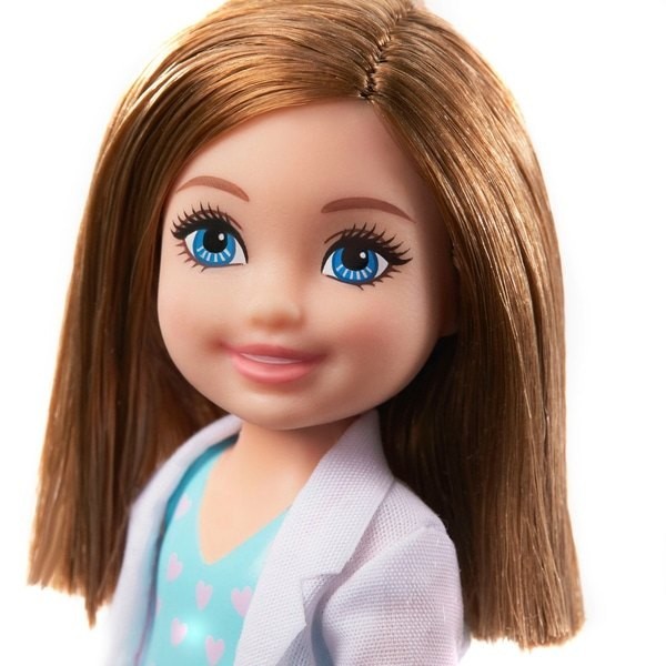 Barbie Chelsea Profession Figurine - Doctor
