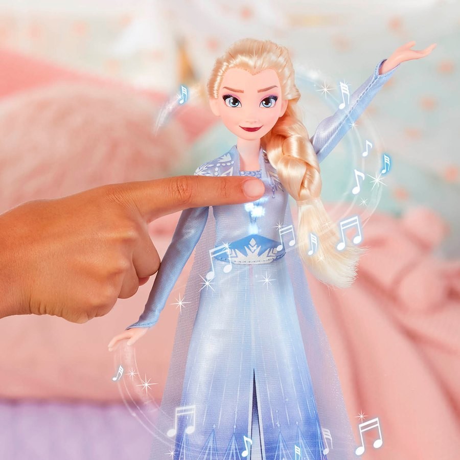 Doorbuster Sale - Disney Frozen 2 Singing Toy along with Light-Up Outfit - Elsa - Mid-Season:£19[neb9662ca]