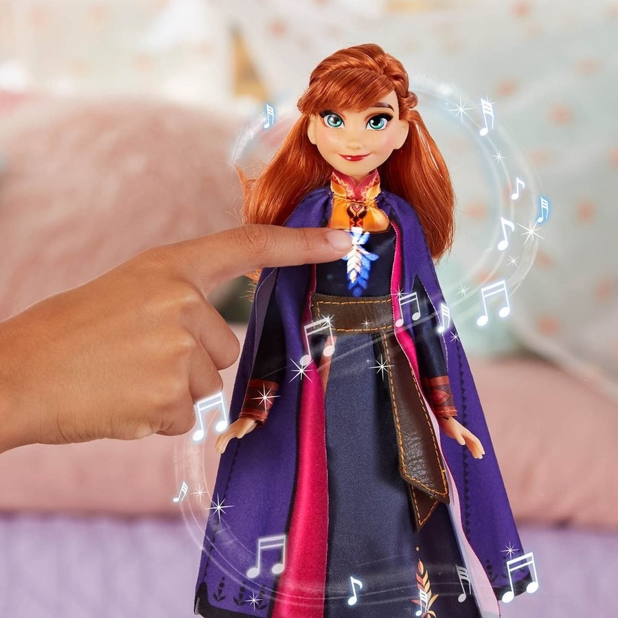 90% Off - Disney Frozen 2 - Vocal Anna Manner Figure - Get-Together:£19