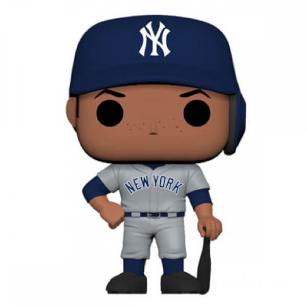 MLB New York City Yankees Aaron Court Funko Pop! Plastic