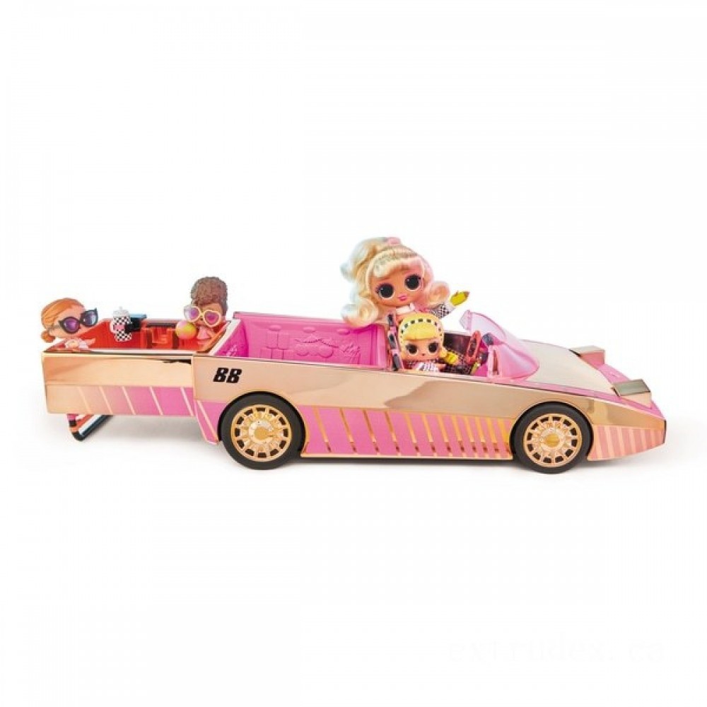 Garage Sale - L.O.L. Surprise! Car-Pool Sports Car along with Dolly - Doorbuster Derby:£23[nec8715ca]