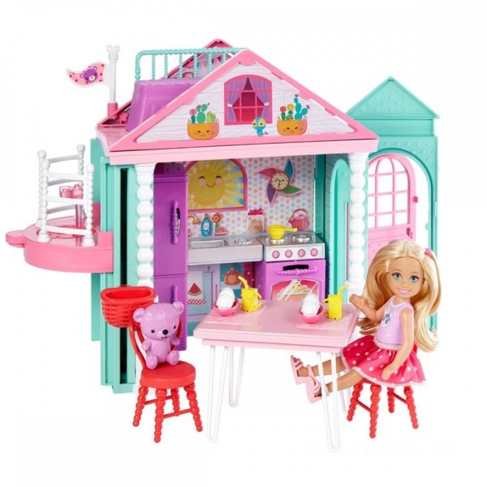 Barbie Group Chelsea Play House Doll Establish