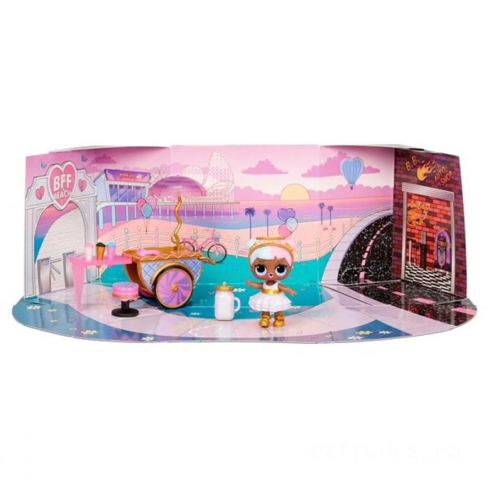 L.O.L. Surprise! Household Furniture Sweet Promenade and Sweets Figurine