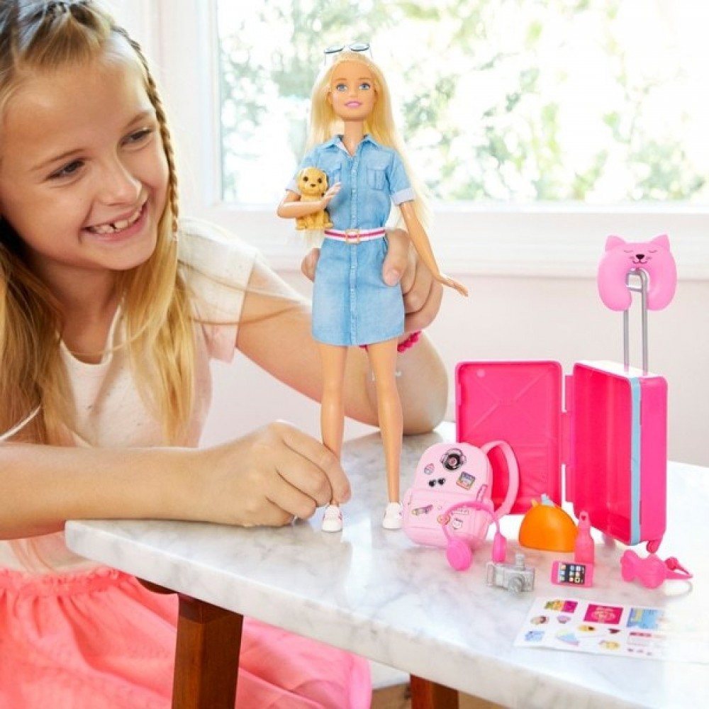 February Love Sale - Barbie Traveling Figurine and Accessories - Online Outlet Extravaganza:£15