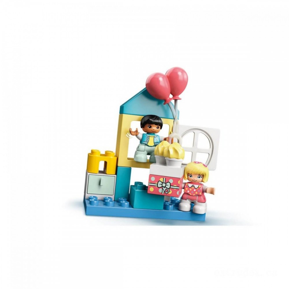 LEGO DUPLO Town: Rec Room Playable Dolls Residence Package (10925 )
