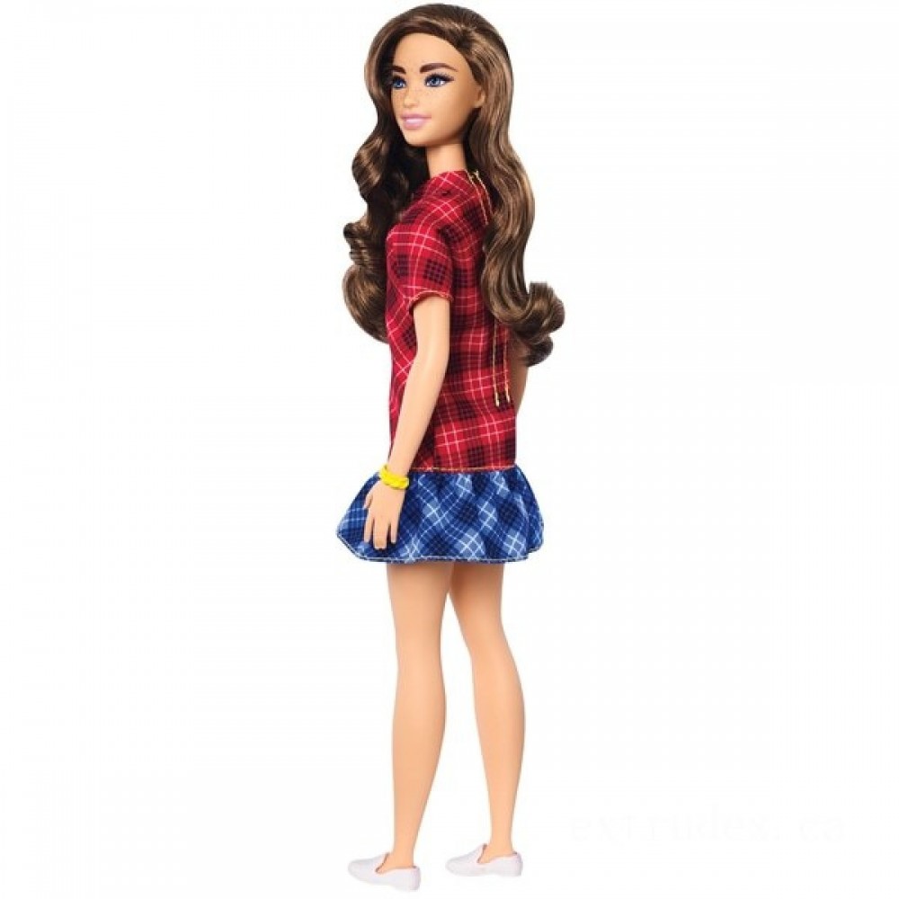 Online Sale - Barbie Fashionista Doll 137 Mad for Plaid - Spree-Tastic Savings:£7[lic9364nk]