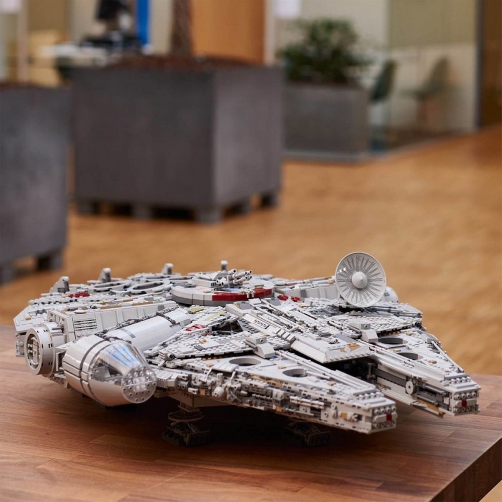 Cyber Week Sale - LEGO Star Wars Millennium Falcon Debt Collector Collection Prepare (75192 ) - Blowout Bash:£94