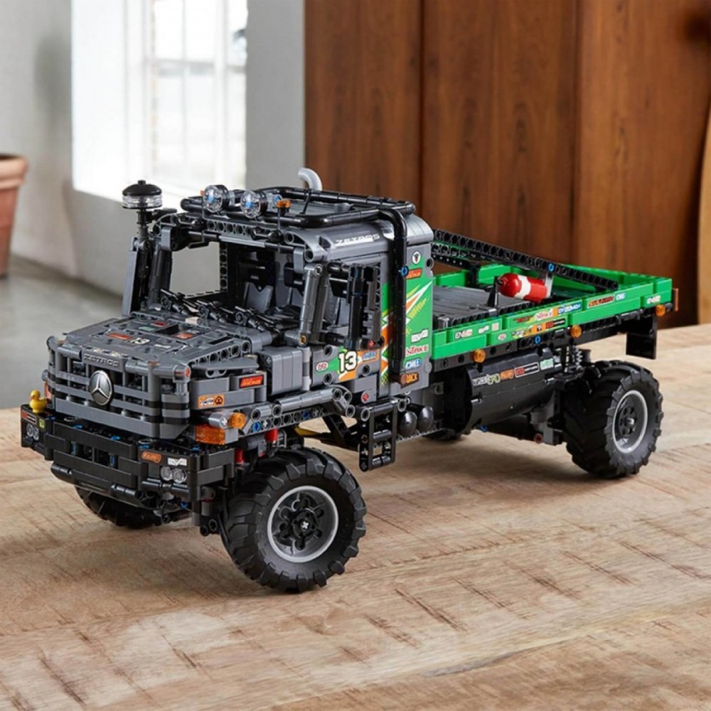 LEGO Method: 4x4 Mercedes-Benz Zetros Trial Truck Plaything (42129 )
